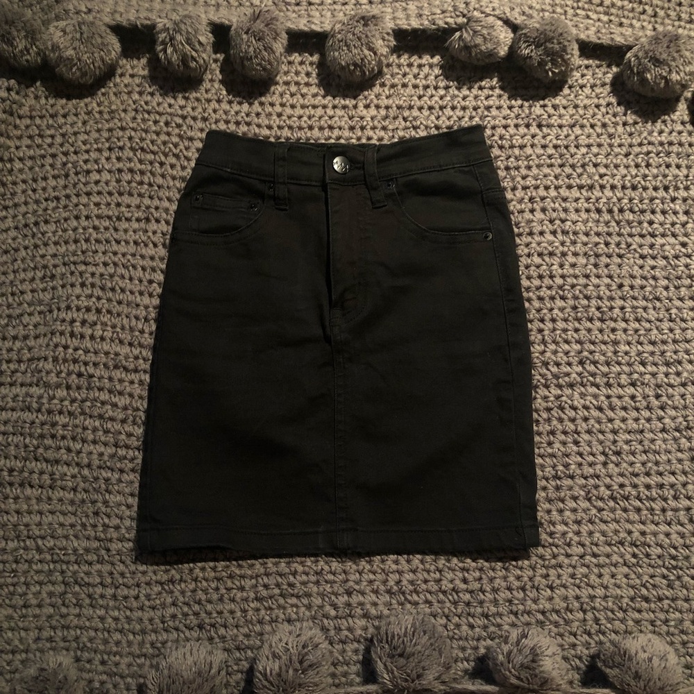 Classic Black Mini Skirt